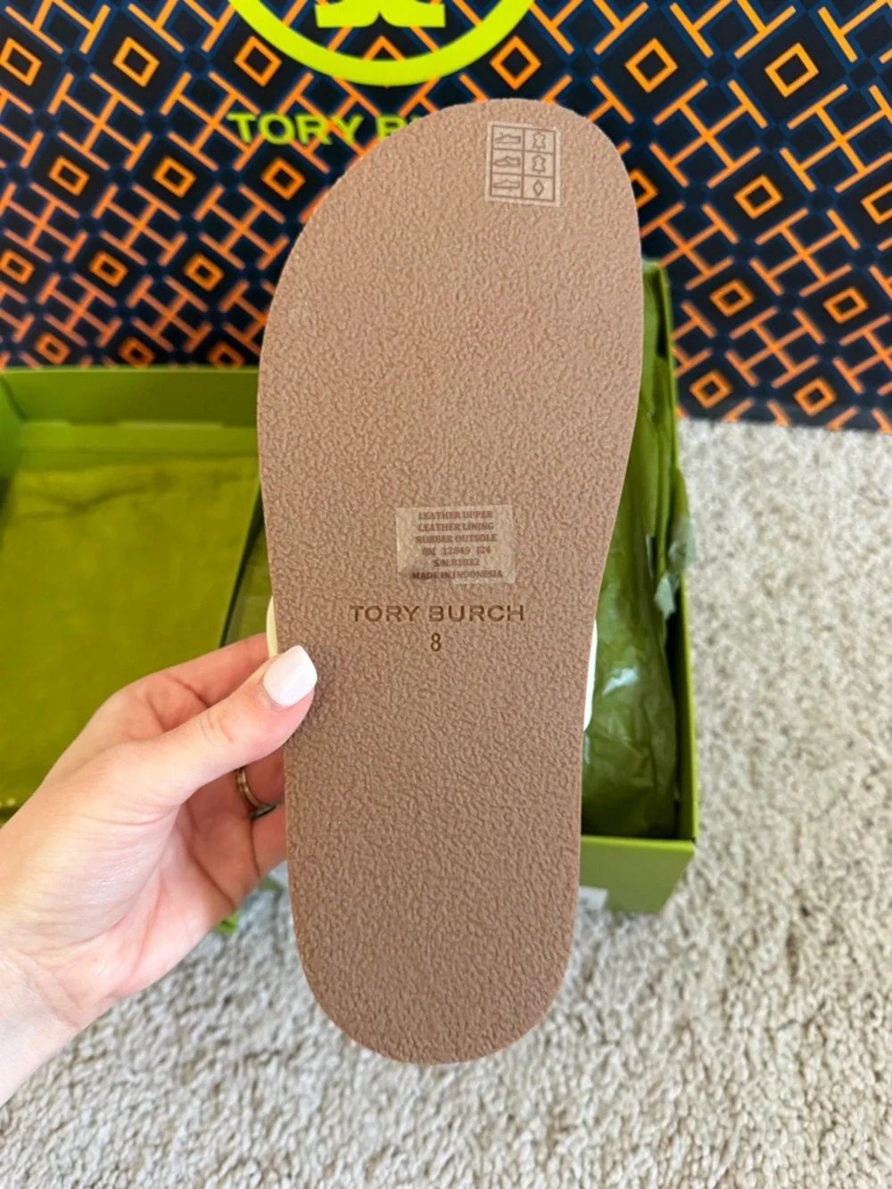 Tory Burch tory burch